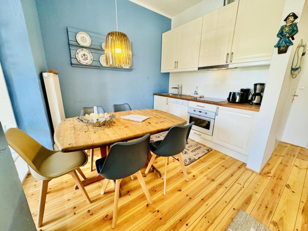 Blaue Koje Apartment รอสต็อค ภายนอก รูปภาพ